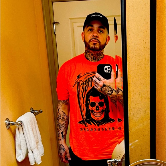 I love all things DARK EVIL AND HORROR 🖤 - Picture 1 of 4